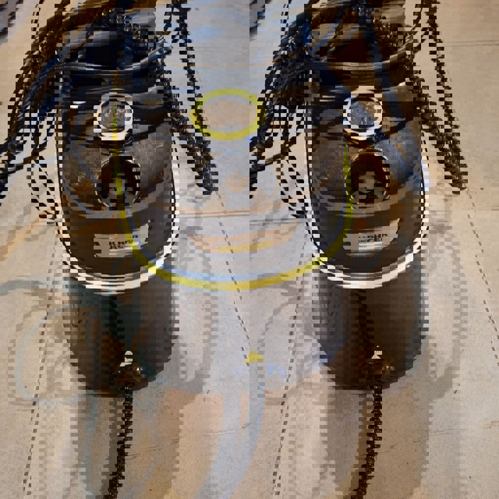 Пароочиститель Karcher