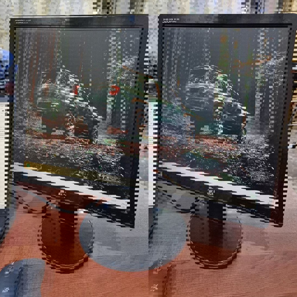 Монитор LG Flatron W1942SE