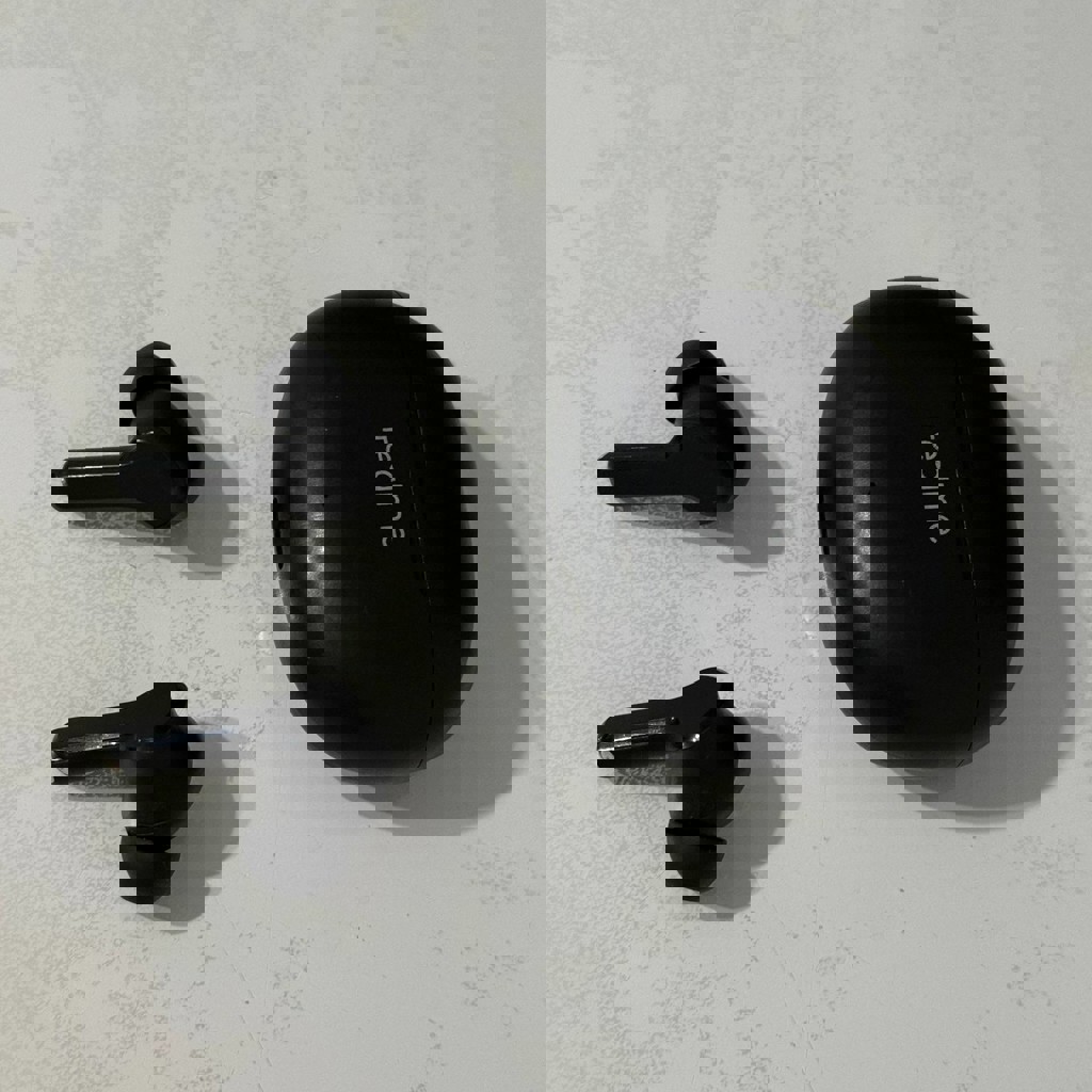 Наушники Real me Buds