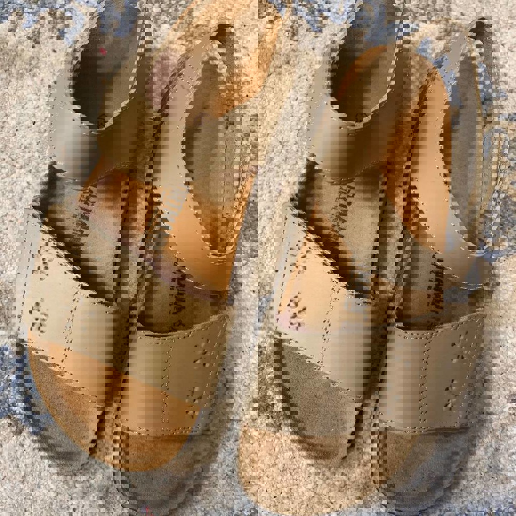 Босоножки на платформе