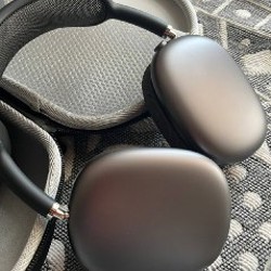 AirPods Max - фото 4