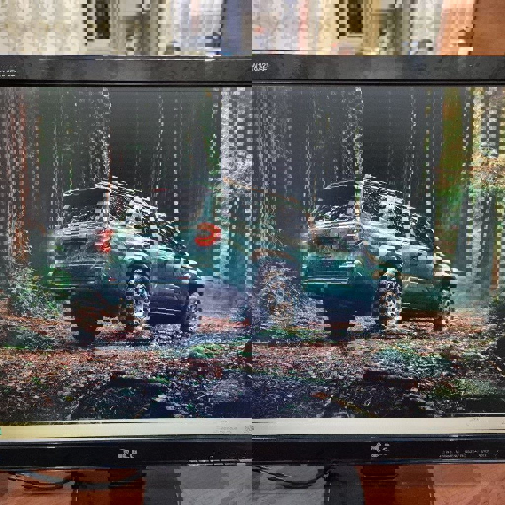 Монитор LG Flatron W1942SE