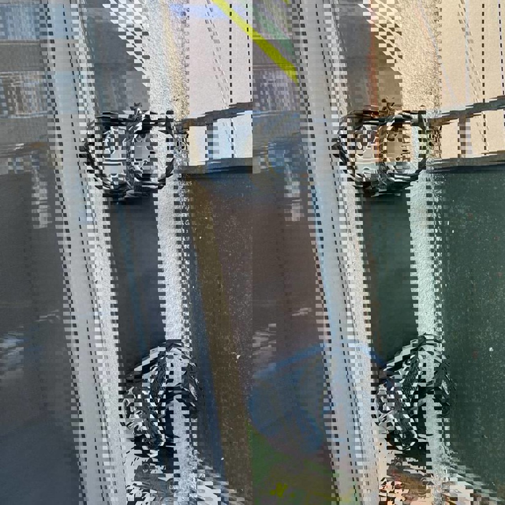 Сноуборд BONE с креплениями