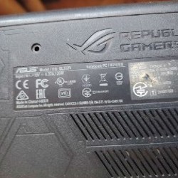 Ноутбук с проблемами экрана - фото 3