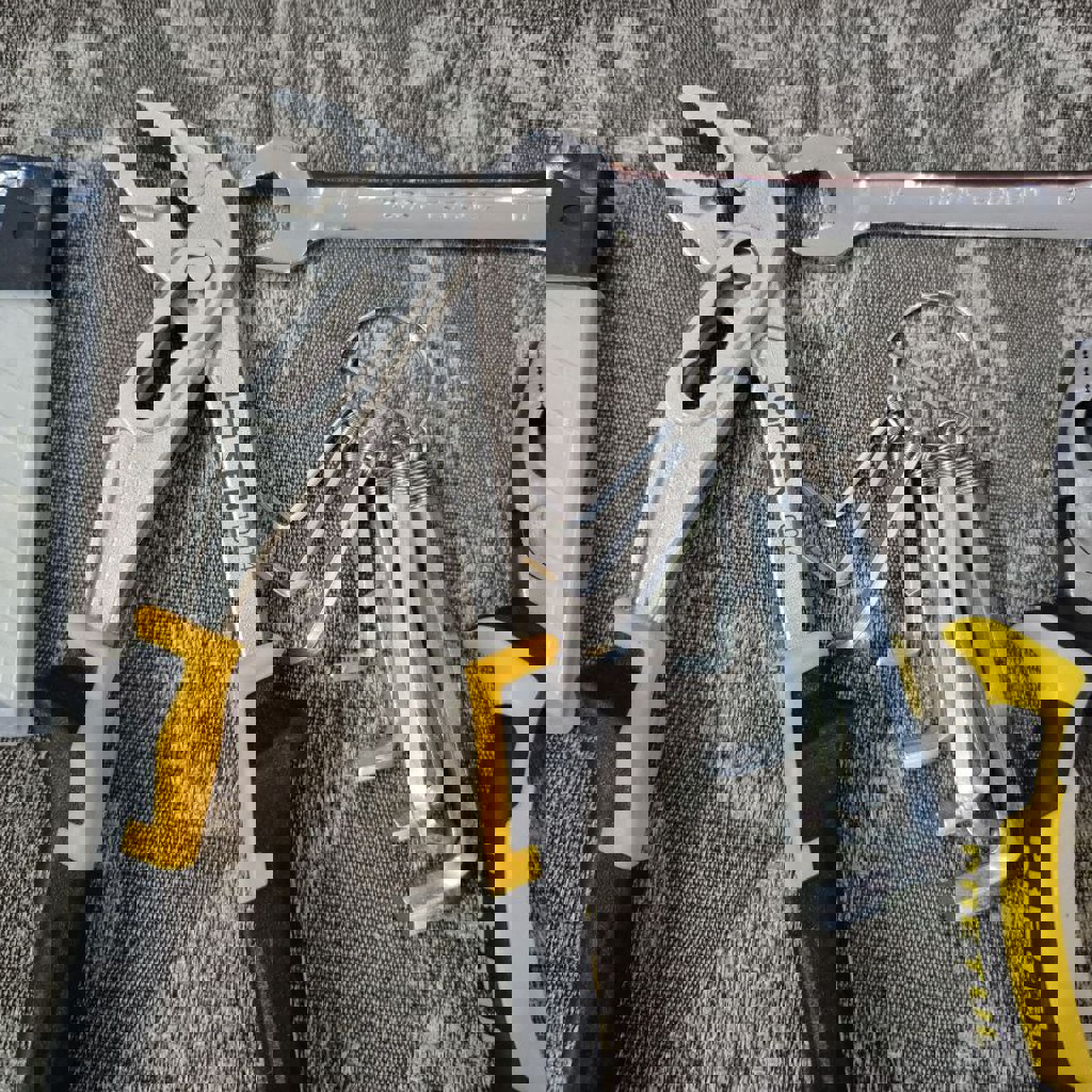 Разводной газовый ключ