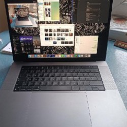 MacBook Pro 16' (2021) — M1 Max - фото 3