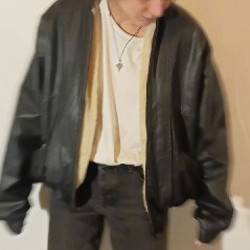 Бомбер - фото 1