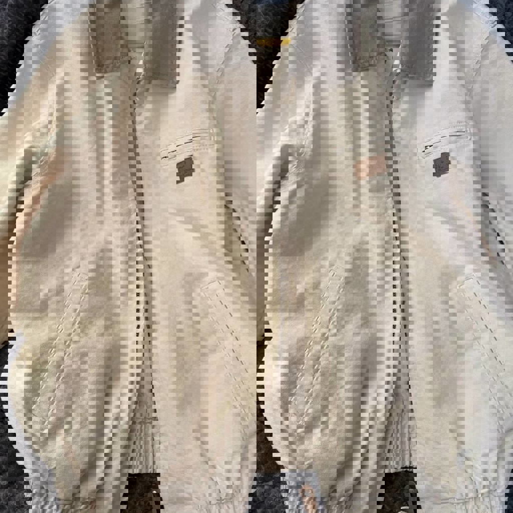 Бомбер Pull and Bear