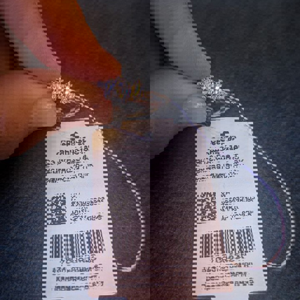 Кольцо с фианитами