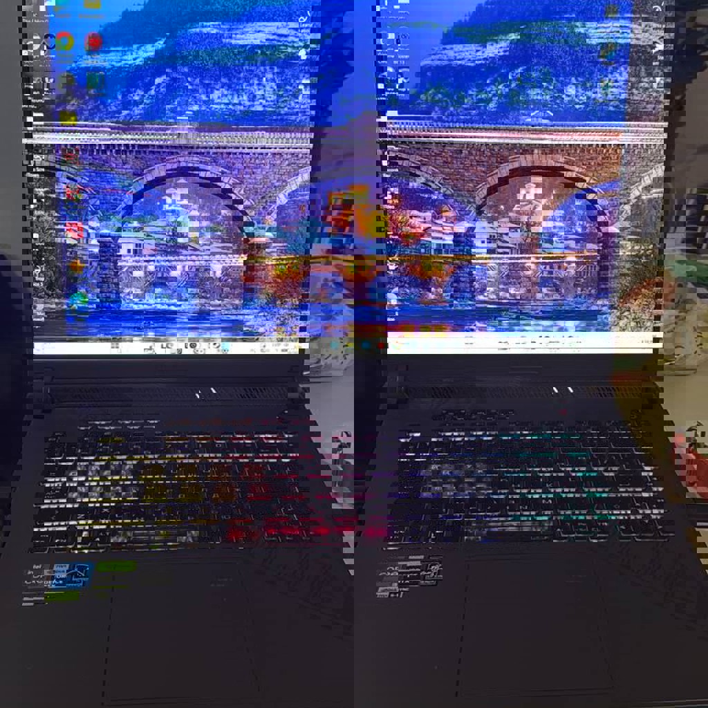 ASUS ROG Strix G16 (2023)