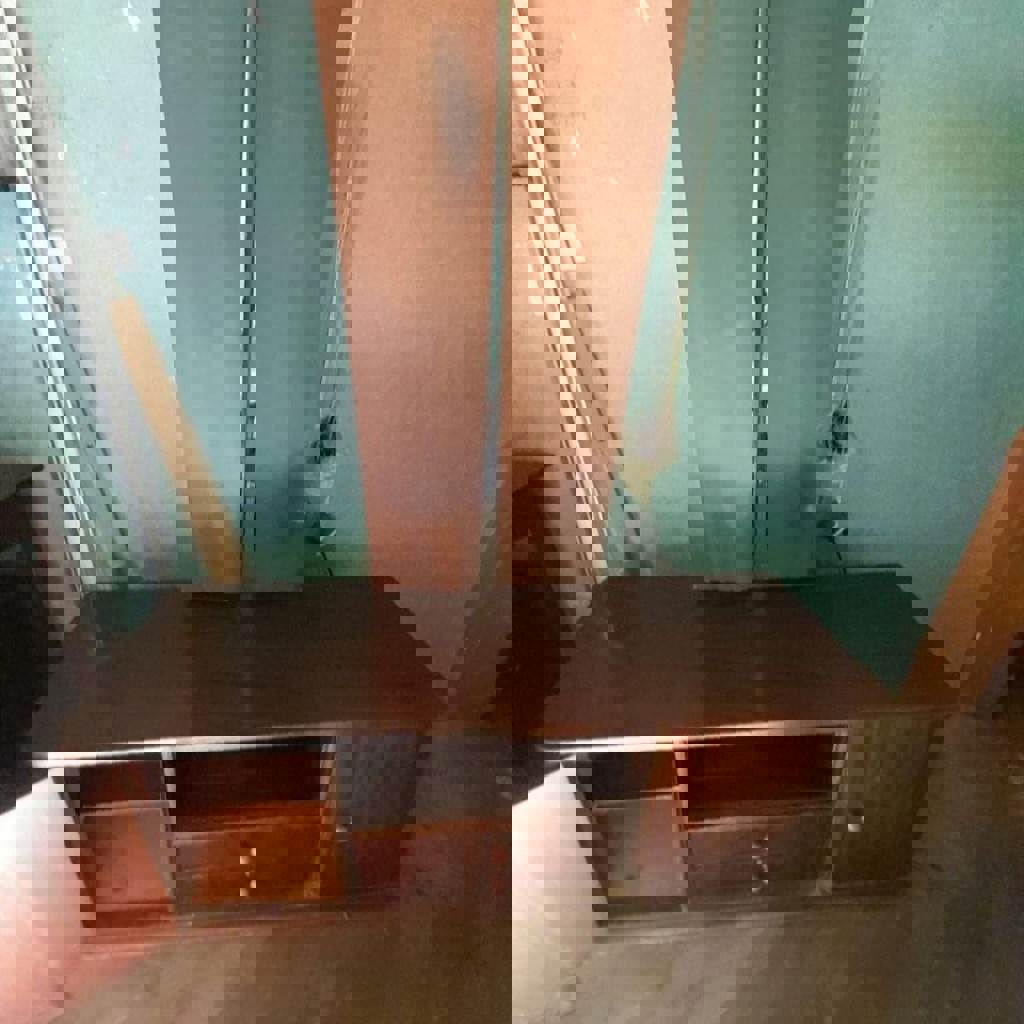 Комод с зеркалом