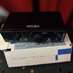Аудиокарта Arturia Minifuse 1 - фото 2