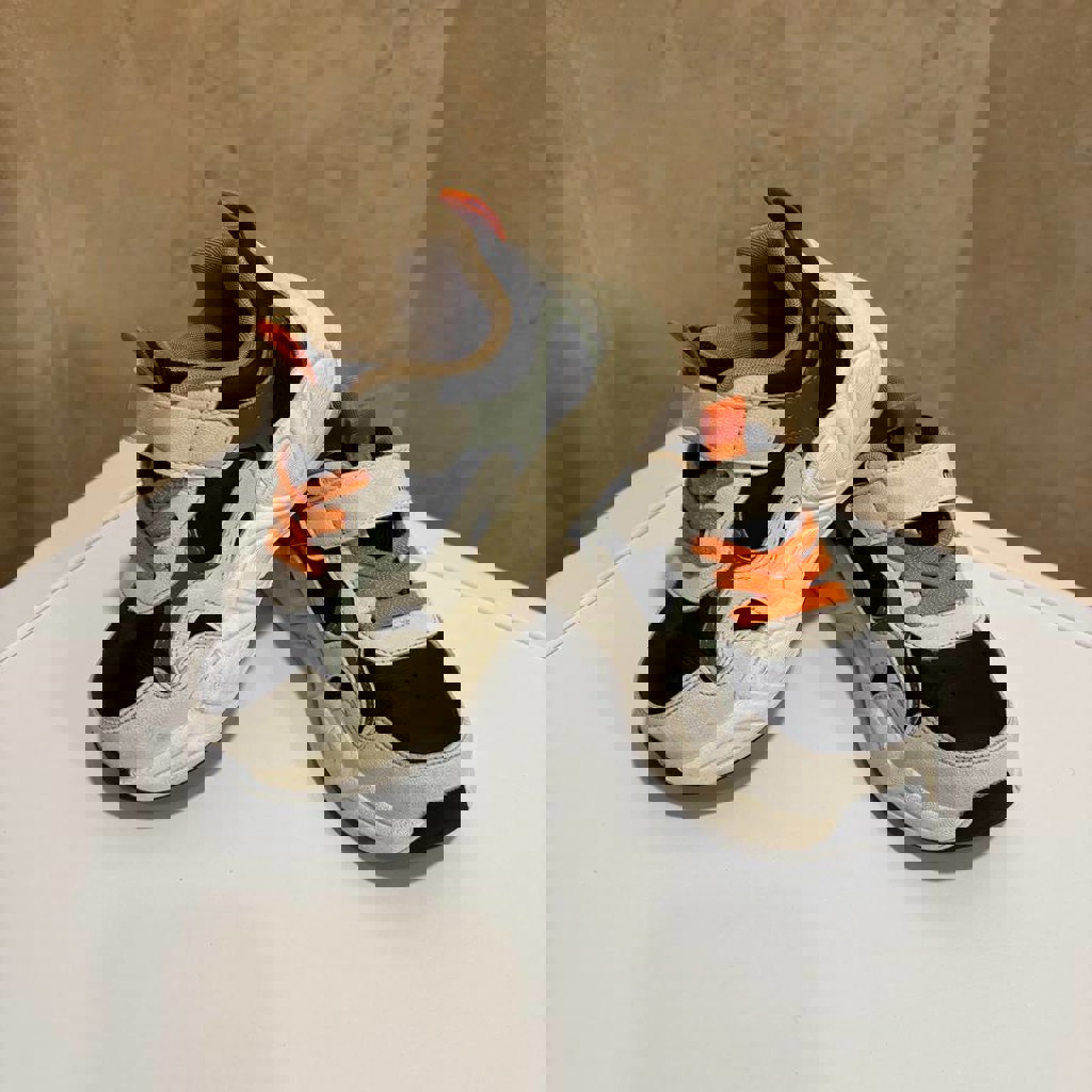 Кроссовки Mutoon