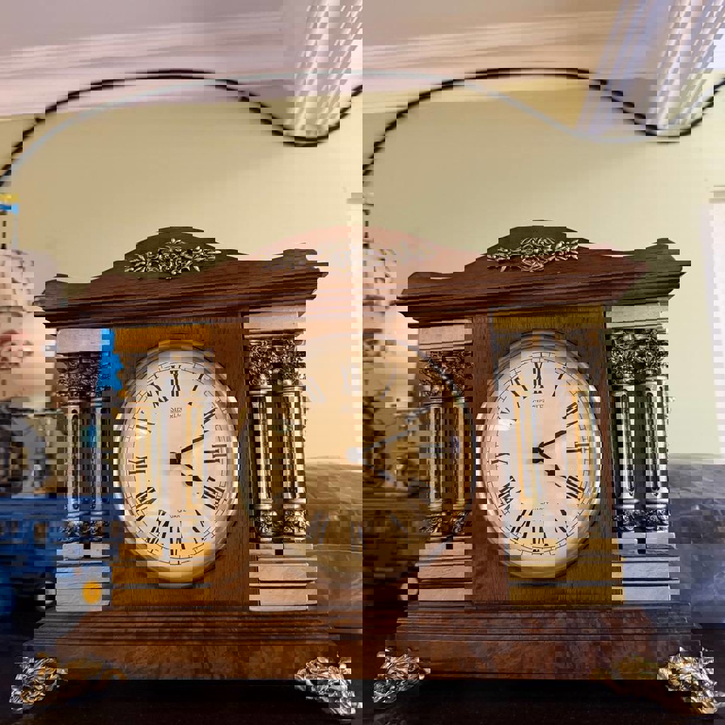 Настольные часы