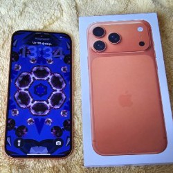 Айфон 17Pro Max - фото 3