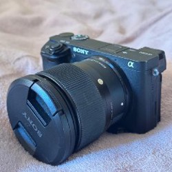 Sigma 56mm 1.4 DCDN - фото 1