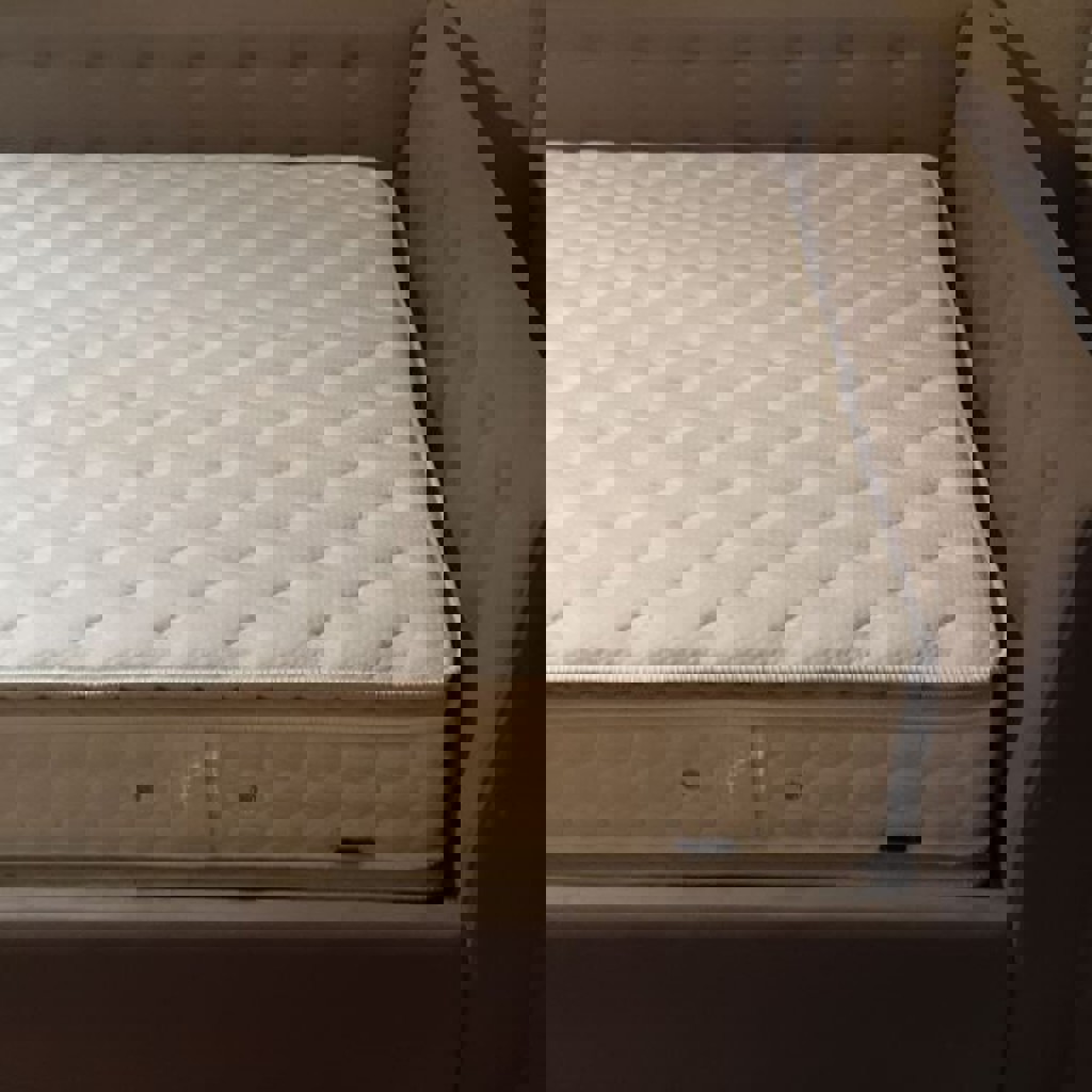 Кровать с матрасом