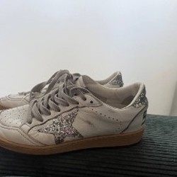 Golden Goose - фото 2