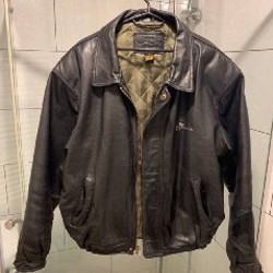 Кожаная куртка - бомбер - фото 1