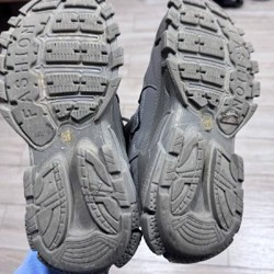 Кожаные кроссовки - фото 4