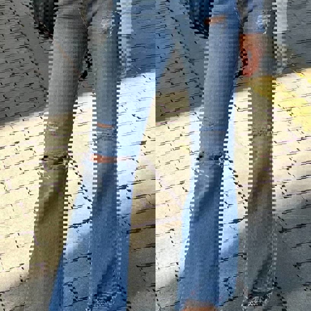 Джинсы клёш светлые летние