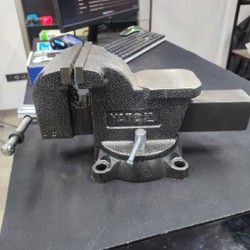 Тиски Yato YT-6502 поворотные - фото 2