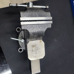 Тиски Yato YT-6502 поворотные - фото 3