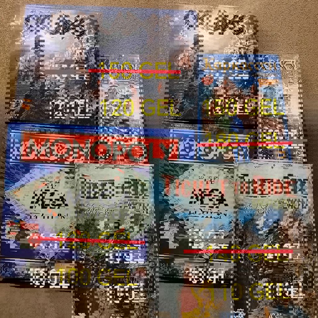 Monopoly MEGA Edition