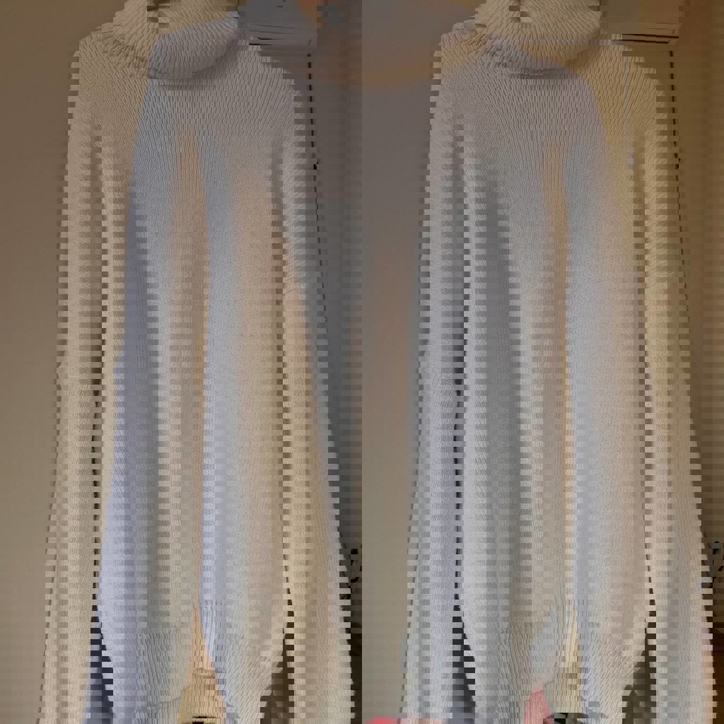 Мягкий свитер