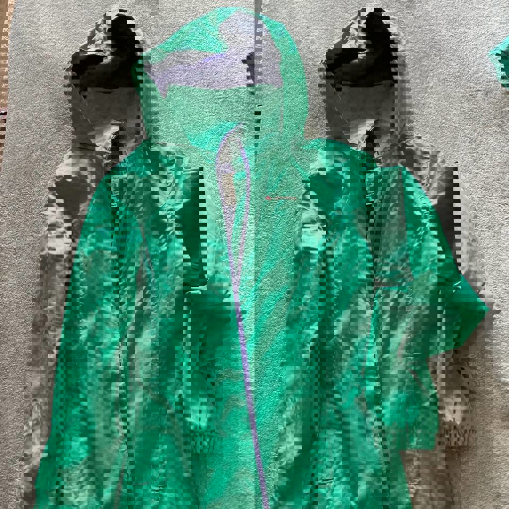 Летний дождевик/ветровка Quechua