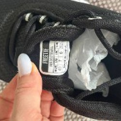 Кроссовки - фото 10