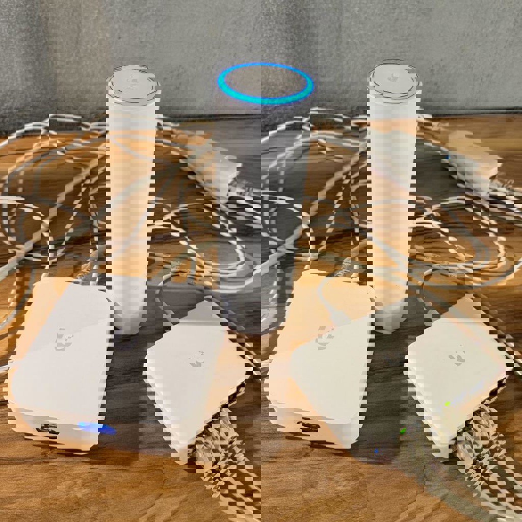 Точка доступа UniFi U6 Mesh