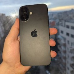 IPhone 16 - фото 2