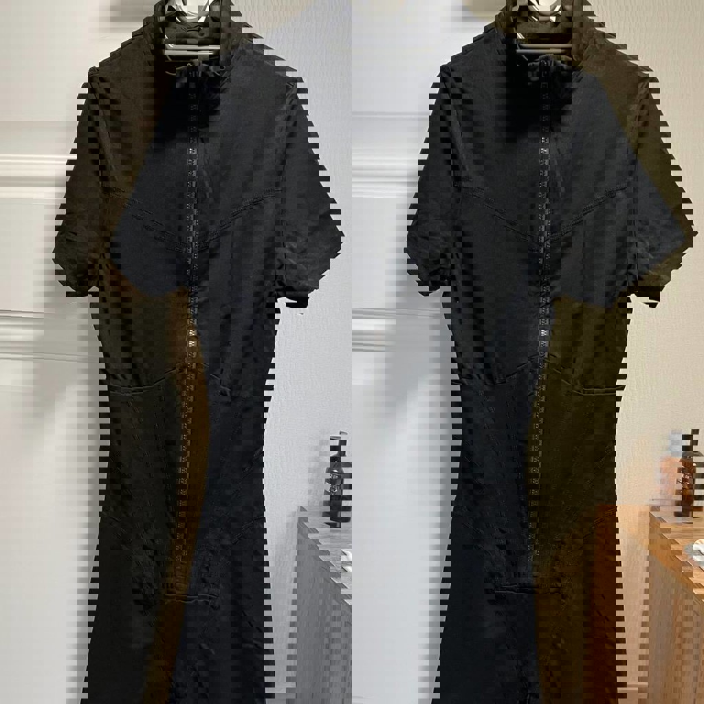 Комбинезон спортивный с имитацией корсета