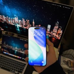 IPhone 16 Pro - фото 2