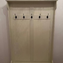 Вешалка для верхней одежды с тумбочкой - фото 4