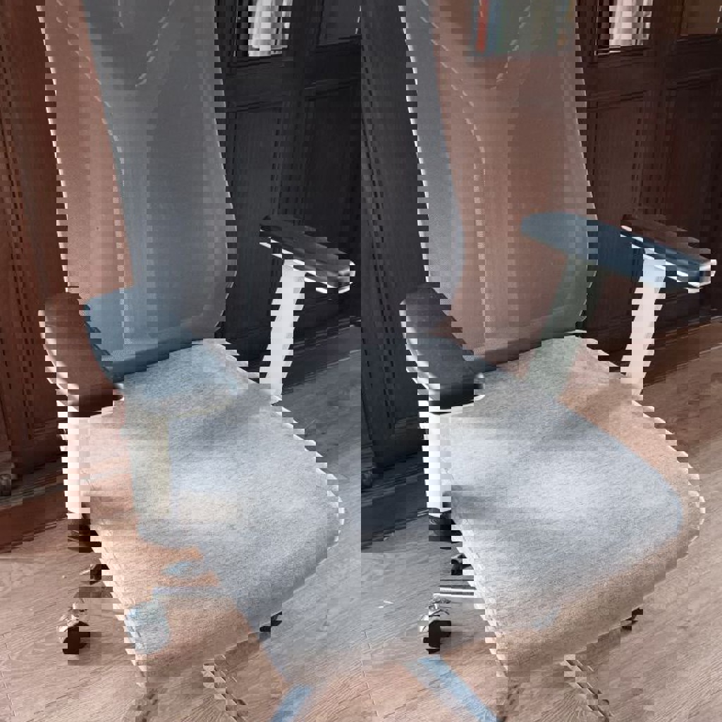 Компьютерный стул