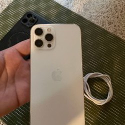 IPhone 12 Pro Max - фото 3