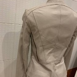 Черная кожаная куртка - фото 6