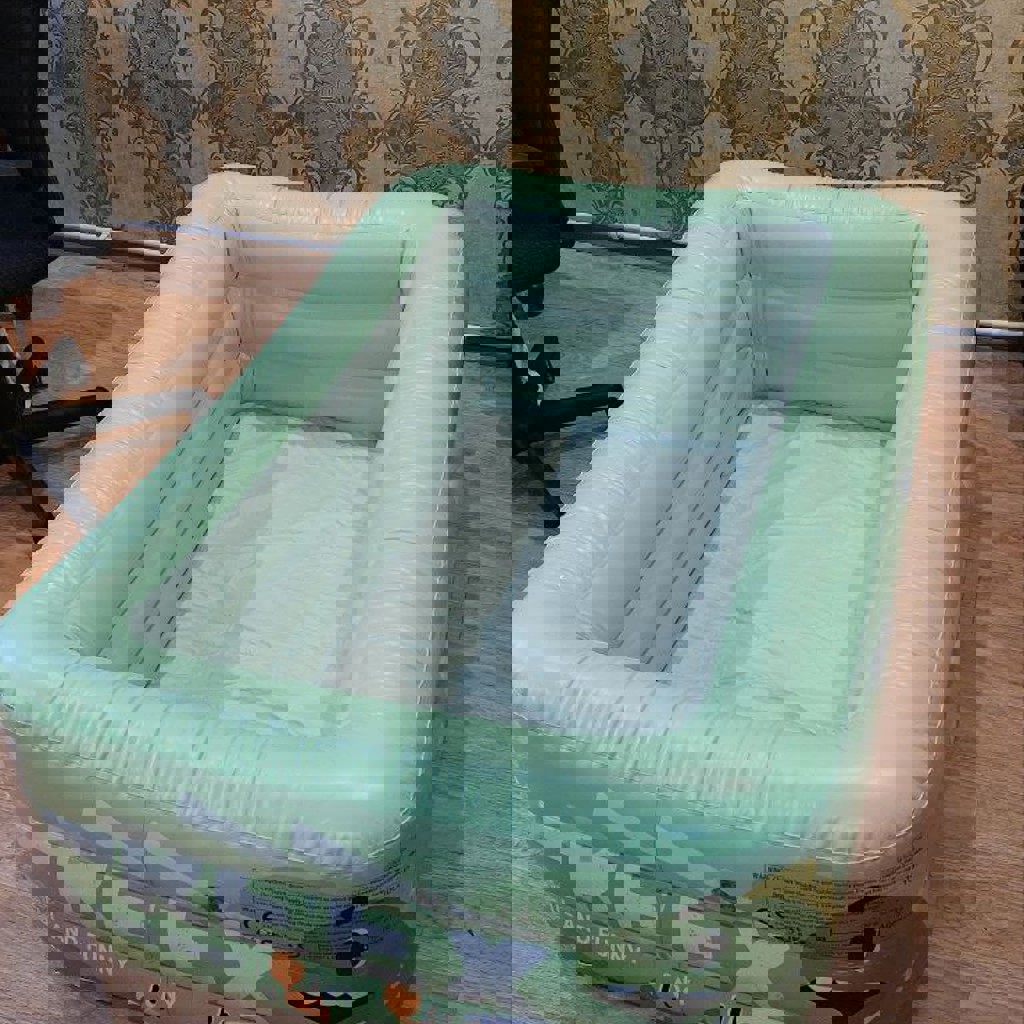 Надувной бассейн