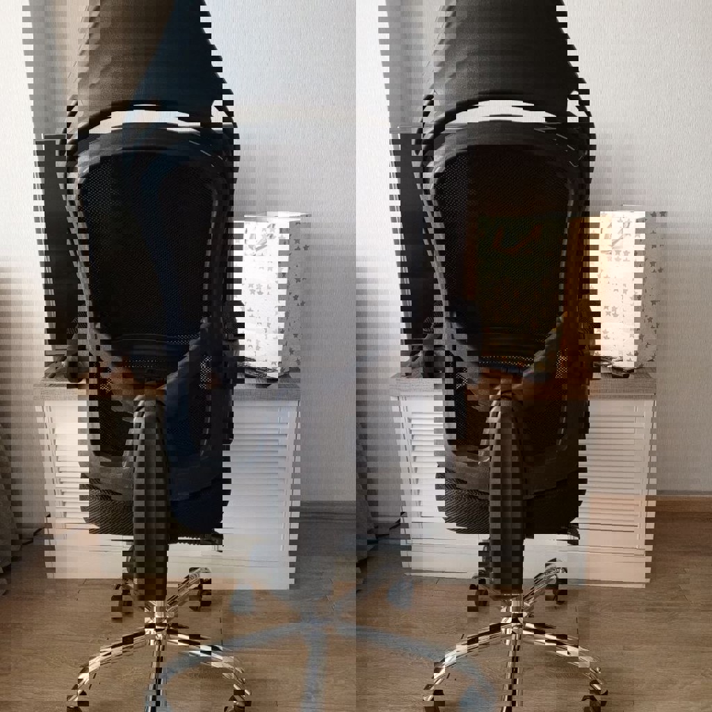 Офисный стул - кресло