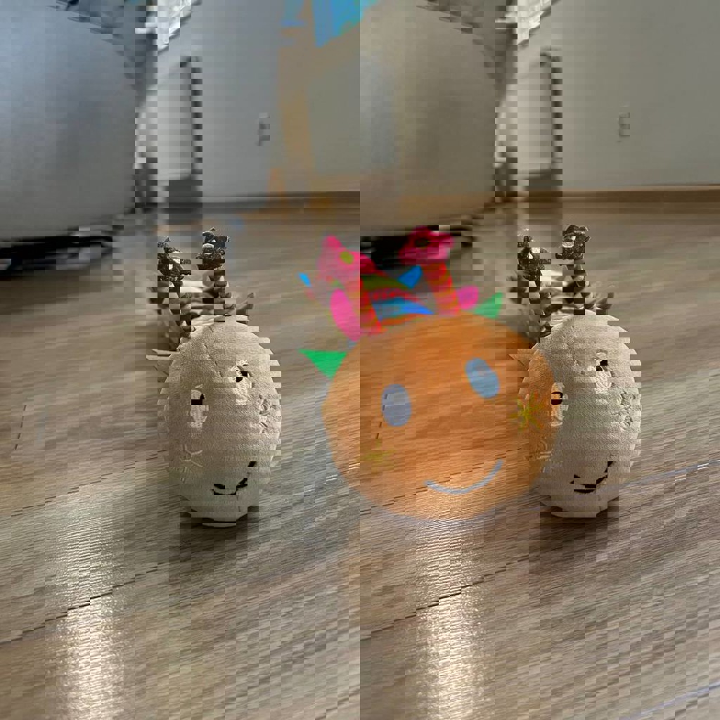 Гусеница шуршалка-погремушка