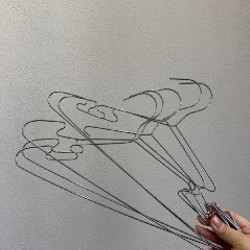 Вешалки пластмассовые - фото 1