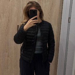 Женская стеганая куртка - фото 1