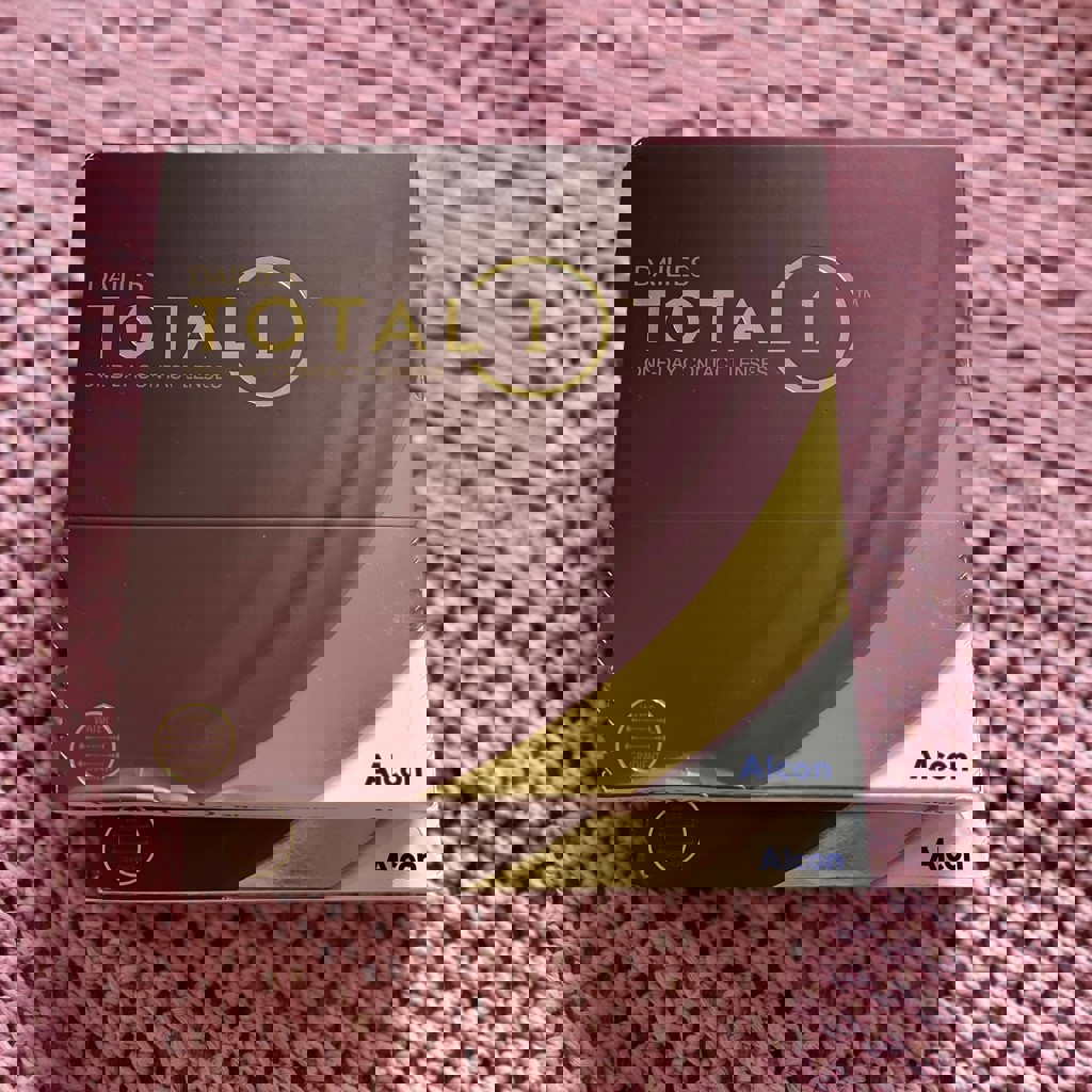 Линзы DAILIES TOTAL 1