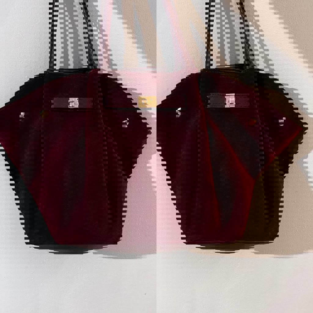 Маленькая сумка-аксессуар