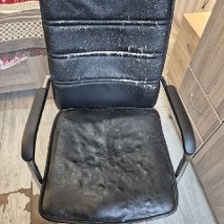 Офисное кресло (черное) - фото 2