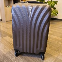 Чемодан - фото 2