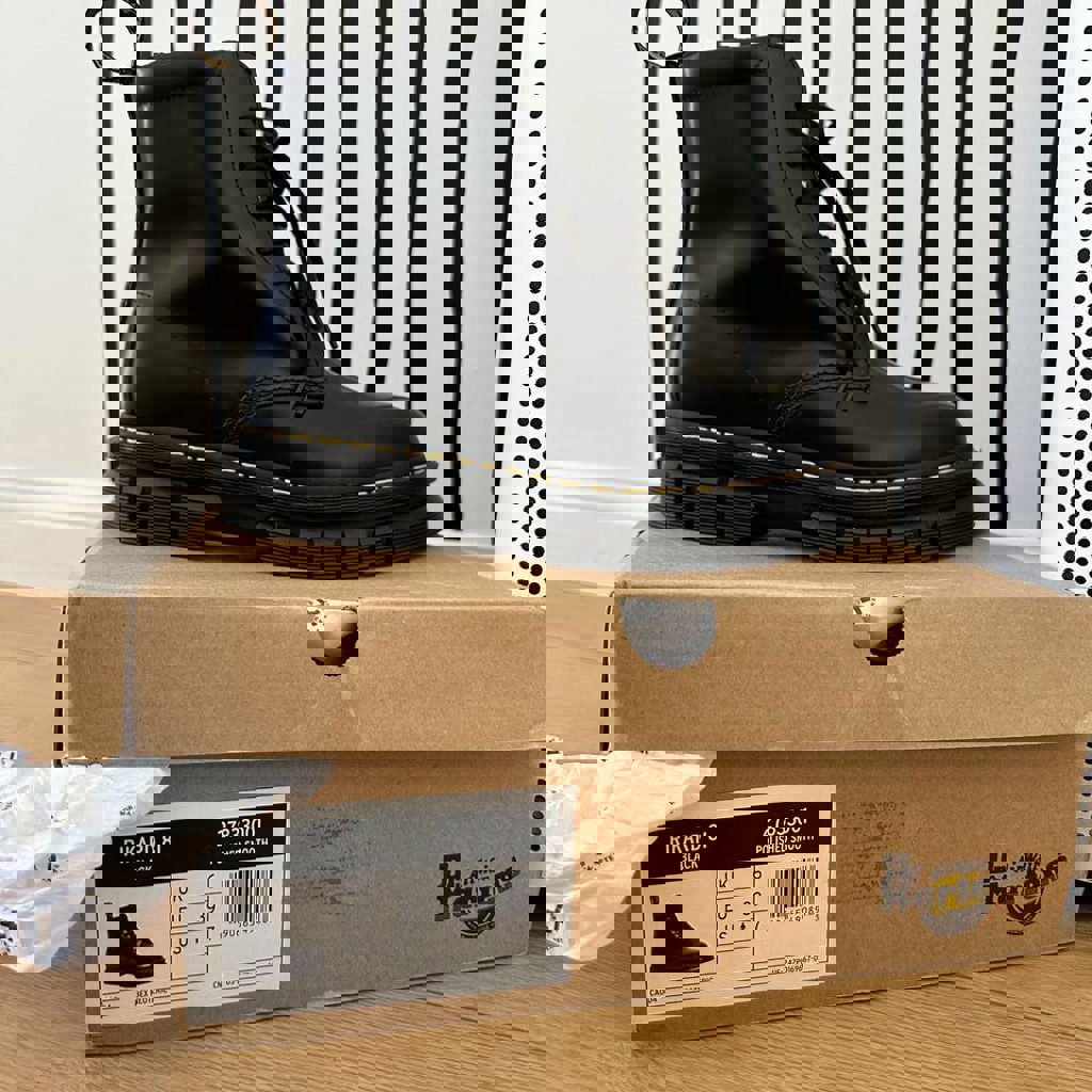 Ботинки Dr. Martens Rikard 8I
