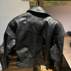 Кожаная куртка - фото 2